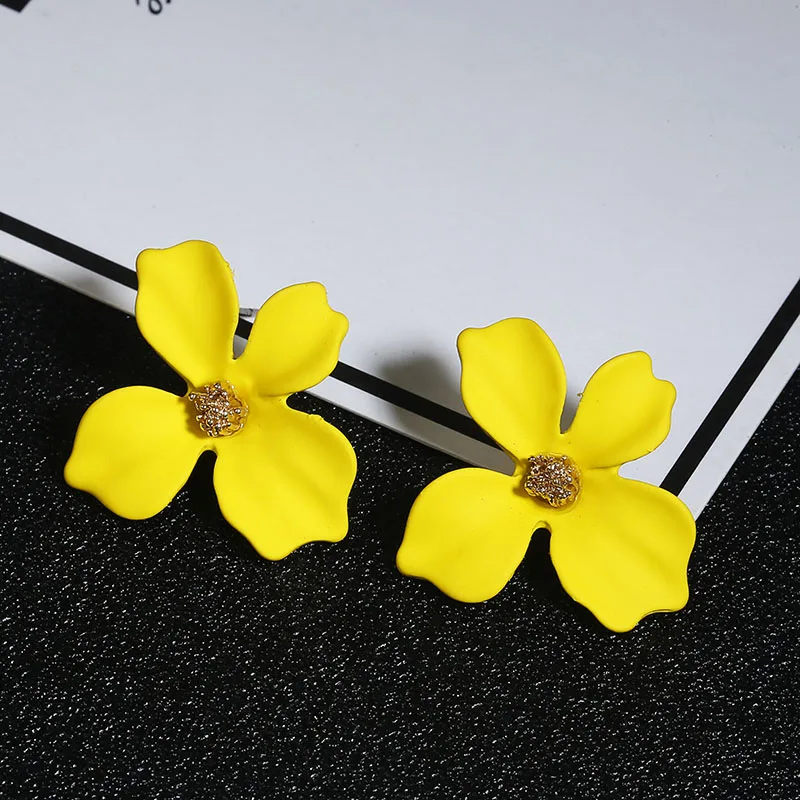 Серьги-гвоздики в Корейском стиле с милым цветком для женщин новые модные красивые серьги Femme Brinco ювелирных изделий