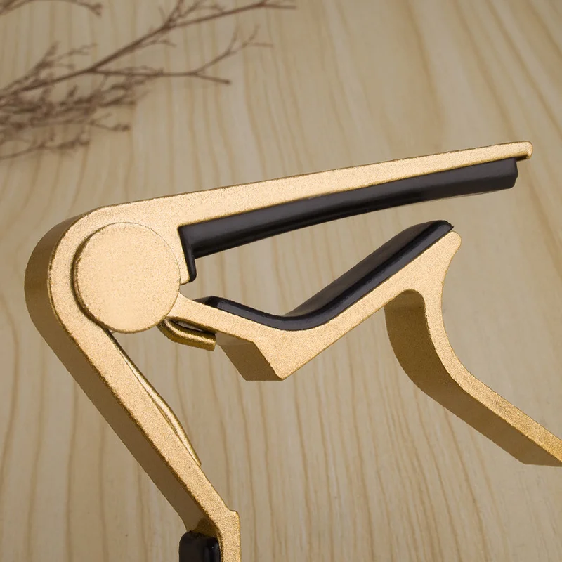2018 New Silver Quick Change Clamp Key Acoustic Classic Guitar Capo For Tone Adjusting for Electric Acoustic Guitar Ukulele 2018 New Silver Quick Change Clamp Key Acoustic Classic Guitar Capo For Tone Adjusting for Electric Acoustic Guitar Ukulele