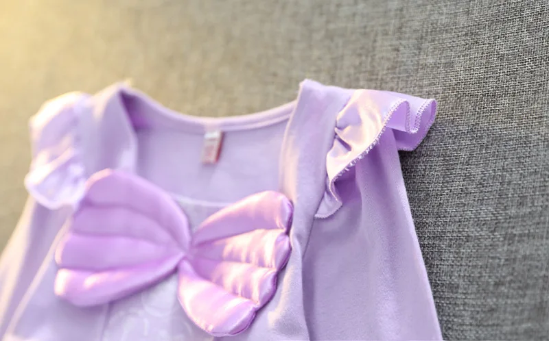 6739922786_481628320