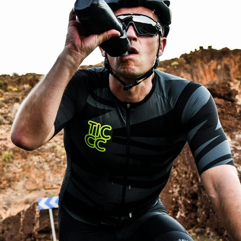 

2019 Ticcc New items PRO Cycling Jersey Short Sleeve shirt Summer Cycling Clothing cycle jerseys bicicletas maillot ciclismo