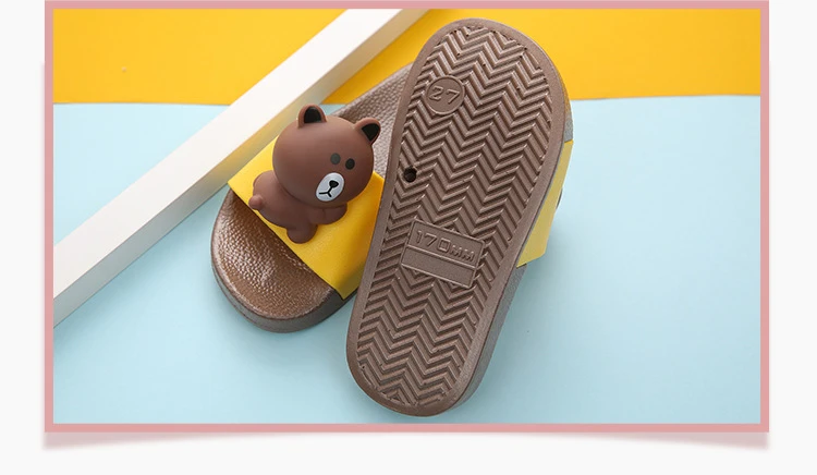 Летние повседневные сандалии с героями мультфильмов для мальчиков и девочек; модные детские тапочки с мягкой подошвой; детская пляжная обувь для ванной