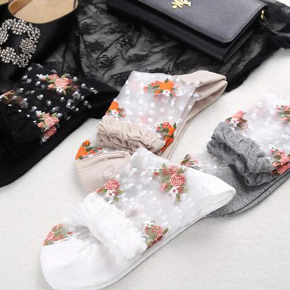 

1 Pair Ultra lace Thin Socks women girls summer Crystal Rose Flower Elastic Short Socks transparent