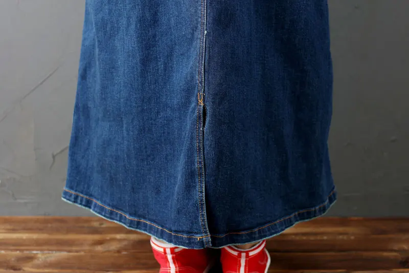 4412671649_286593400