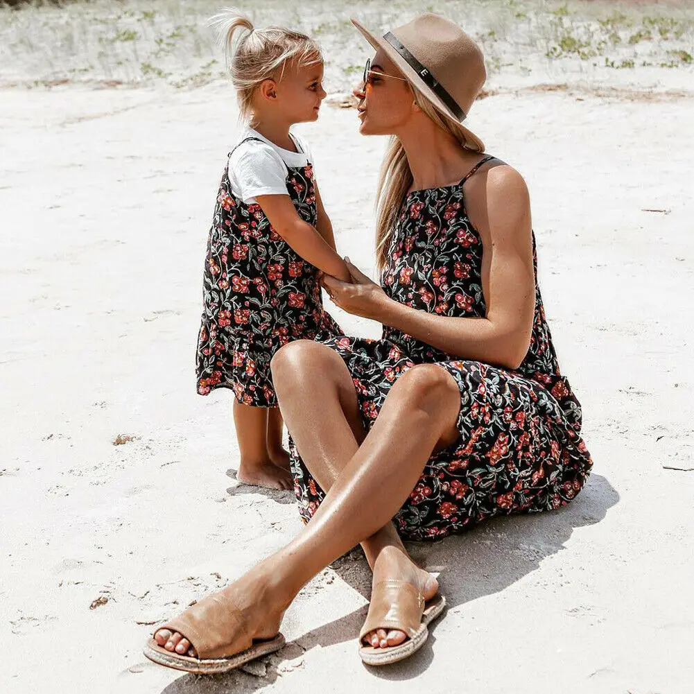 

Fashion Women's Mother Daughter Matching Sleeveless Dresses Summer Women Kids Mom Girl BOHO Floral Spaghetti Long Dress Clothes