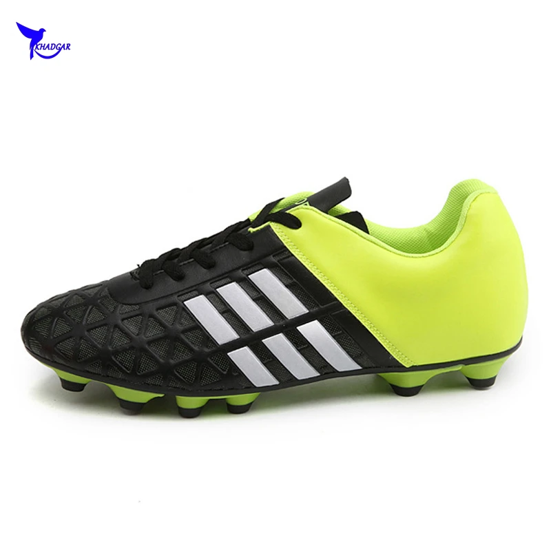 

31-36 Kids Boys Outdoor Lawn Long Spikes Soccer Boots Child FG Football Shoes AG Futsal Cleats Student Training Sports Sneakers