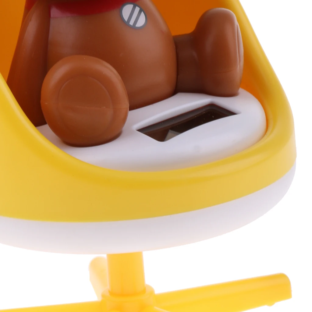 Adorable Plastic Solar Powered Toys Noding Head Figurine Model Home Car Ornament Panda Novelty Gag Toys for Kids Birthday Gift