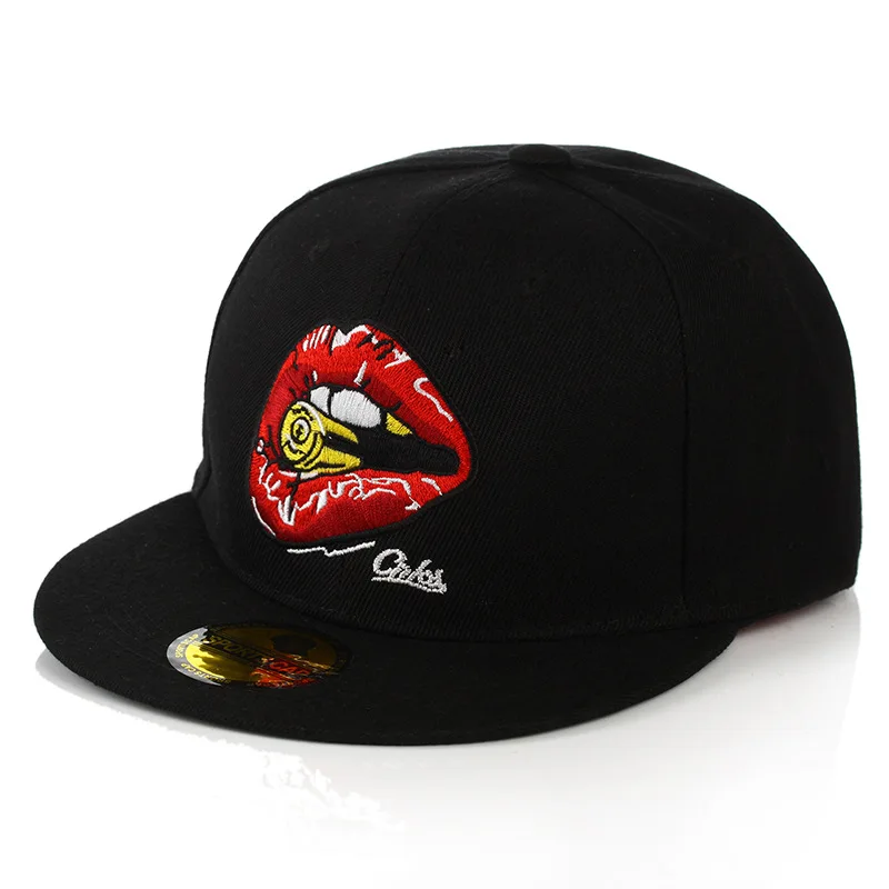 

2018 cotton Big lips embroidery Baseball Cap hip hop hat Adjustable Snapback Hats for men and women 363