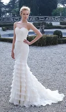 Hot Sale Tiered Sleeveless Outerwear Mermaid Wedding Dresses Sweetheart Strapless Brush Train Bridal Gown Applique Bow NM 528