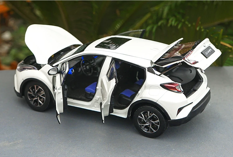 6 цветов 1:18 TOYOTA C-HR модель из цинкового сплава, высококачественная металлическая коллекция и Подарочная модель автомобиля украшения