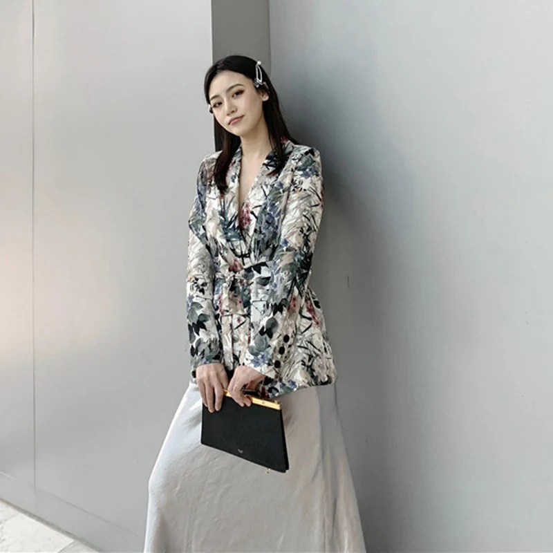 

Suit female 2019 summer new fashion women's casual print Slim long-sleeved small suit jacket slim trousers two-piece pants suit