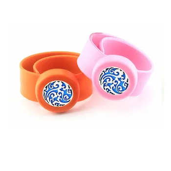 

Stainless Steel Cloud Kids Adjustable Mosquito Repellent Bangle Essential Oil Diffuser Bracelet Children Women Silicone Bracelet