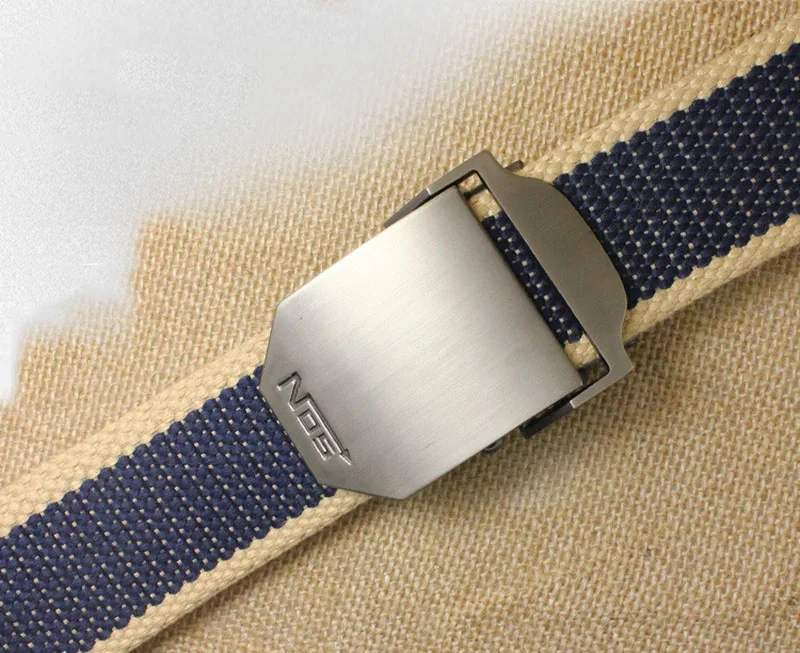 Unisex tactical belt Top quality 4 mm thick 3.8 cm wide casual canvas belt Outdoor Alloy Automatic buckle Men Belt 110-140cm genuine leather belt