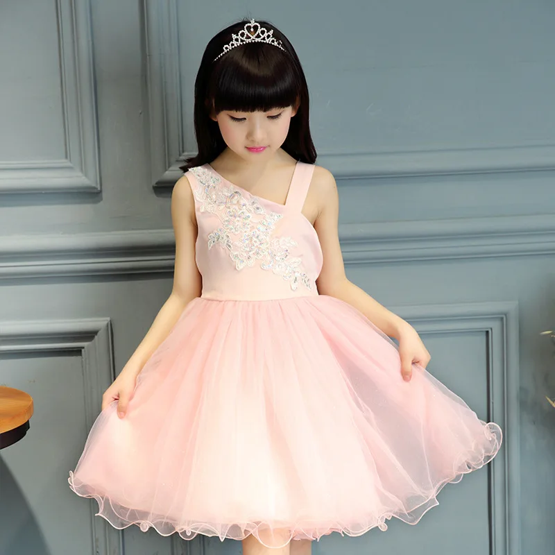 1448 50 De Réductionbébé Filles Robes Enfants Tutu Crochet Dentelle Robe Sans Manches Jarretelle Robes De Princesse Pour Les Filles De Mariage