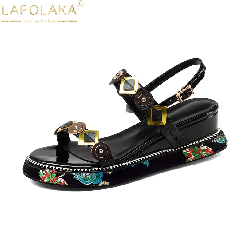

LAPOLAKA Ethnic Flower Embossed Sole Metal Decoration Summer Open Toe Platform Sandals Shoes Woman