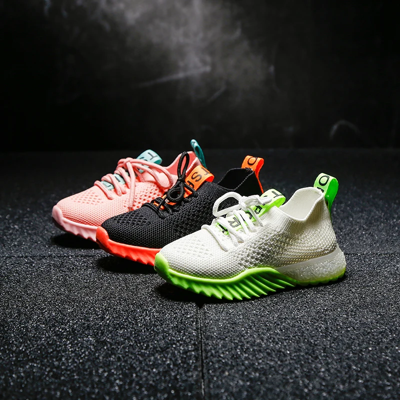 Top Selling Kids LED Sneakers Breathable Children Sports Shoes For Baby Girls Boys Luminous Shoes with Light Size 21-30