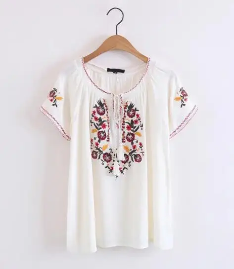 Boho тройники для женщин новые летние винтажные цветочные вышивки с коротким рукавом v-образным вырезом taseel Топ повседневные богемные праздничные женские топы - Цвет: Белый