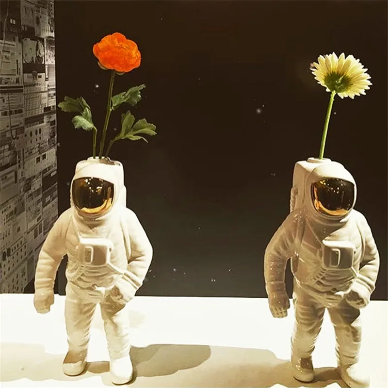家のための宇宙飛行士の花瓶,ユニークな宇宙飛行士の花瓶,ドライフラワー,白いセラミックの花瓶,テーブルのトップ装飾ツール