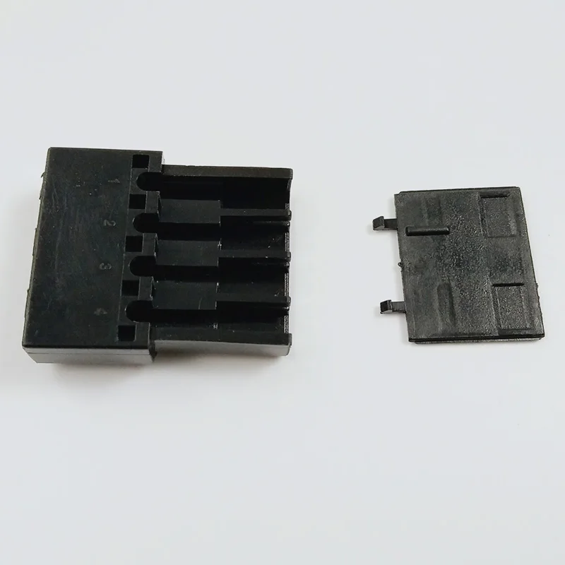 molex_4Pin_male_female_connector_housing_4