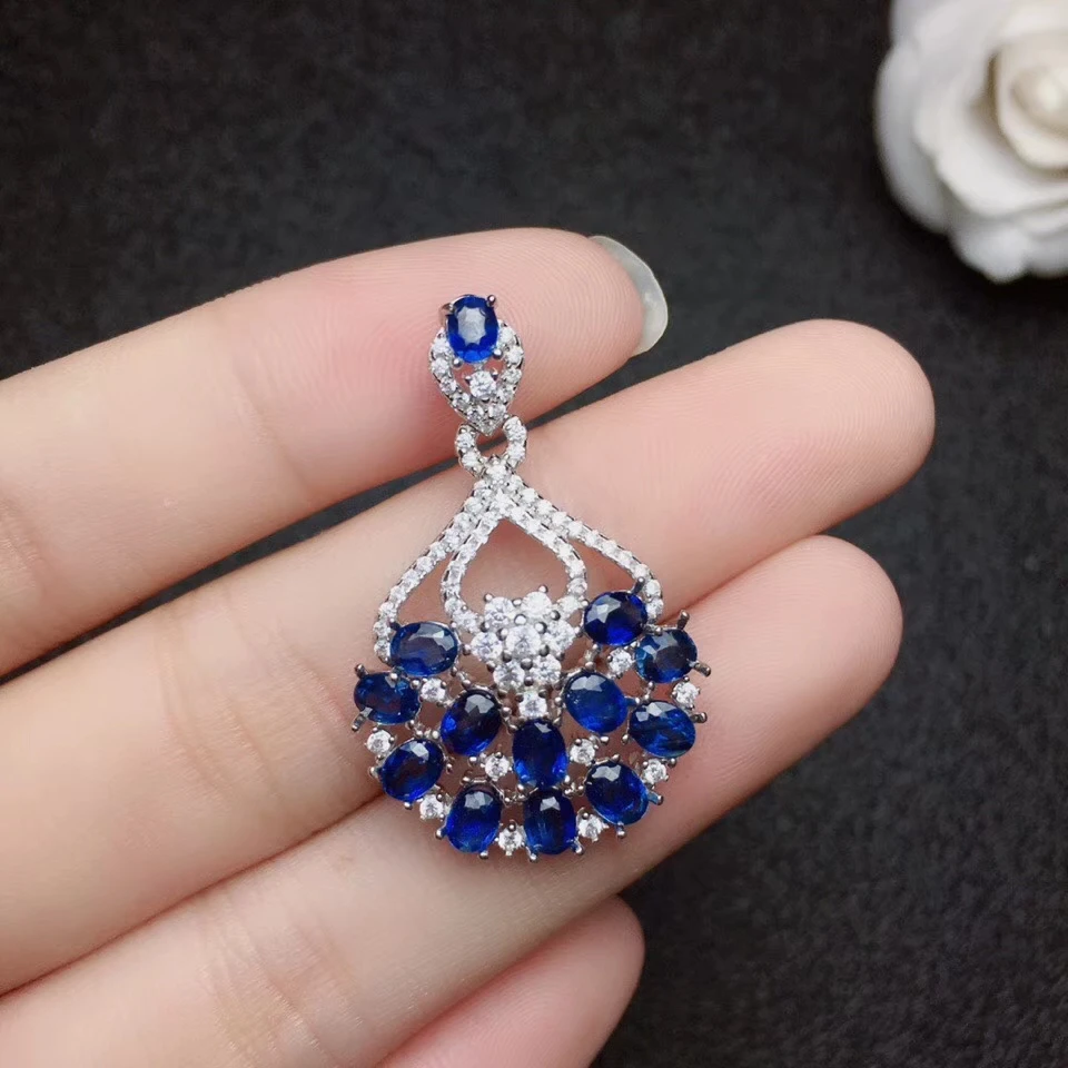 Fleurs extravagantes saphir bleu naturel pendentif en pierres précieuses naturelles collier pendent