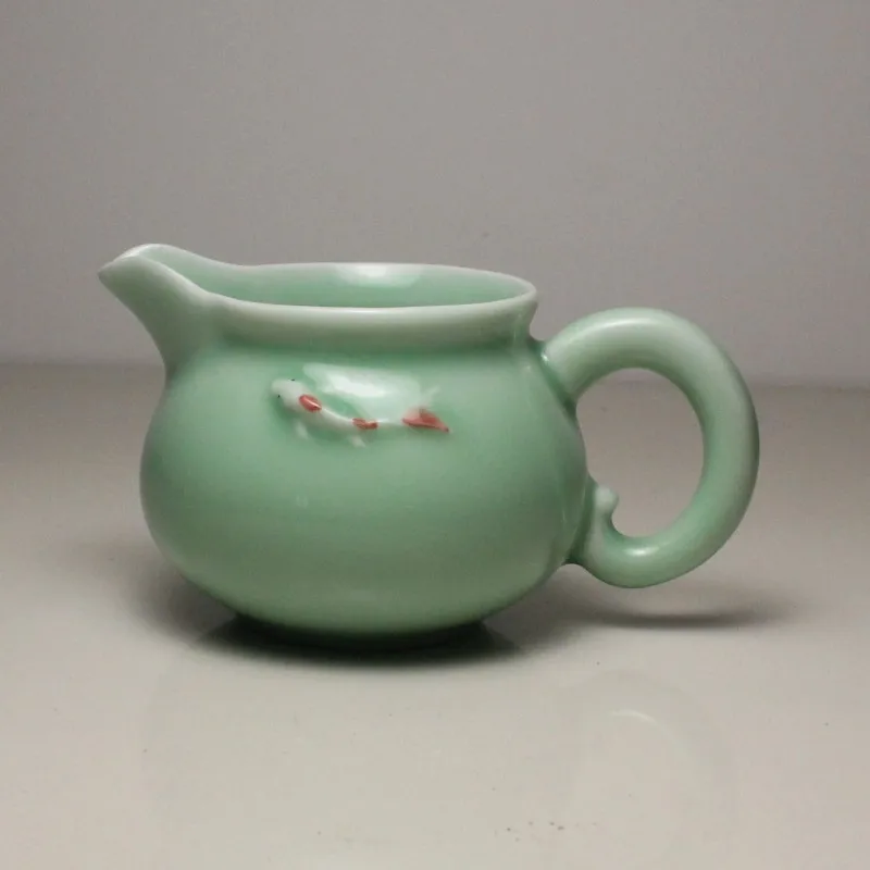 

Ceramic tea utensil Longquan celadon Ru Kiln Tea pitcher Fair cup of teaset with fish pattern Kung Fu teacup cameo