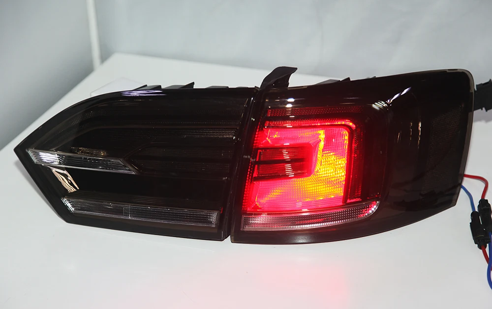   JETTA MK6LED GLI TC   (5)