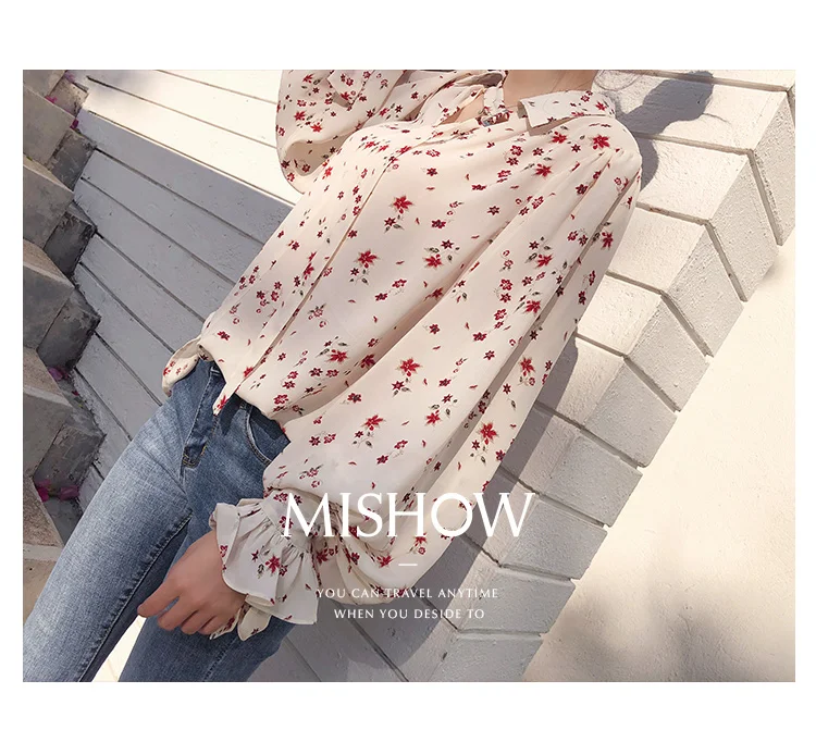 Mishow Шифоновая блузка с шнуровкой MX17D4547