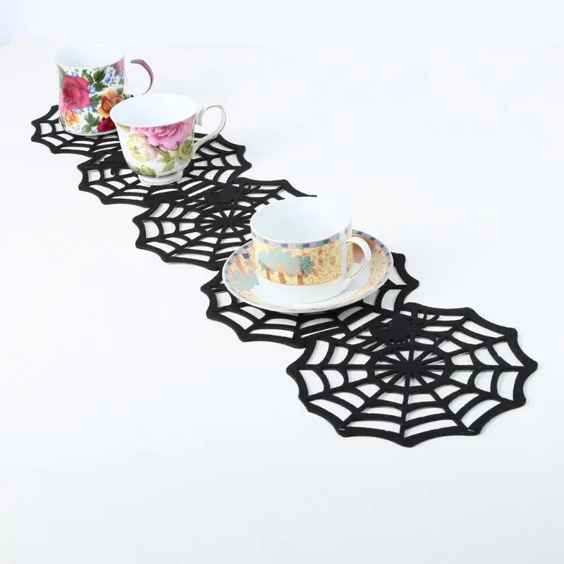 

Non-Woven Spider Web Table Runner Flag Dinner Pad Tablecloth Halloween Party Supplies Decoration Ornaments Props