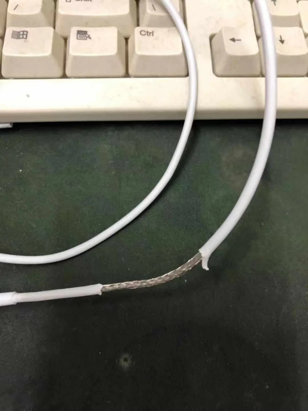 

10Pcs/lot,1m/3ft 3.0mm AAAA Quality Metal Braided USB Data Sync Charger Cable For iPhone X 8 7 6s 6 plus 5s 5c with retail box