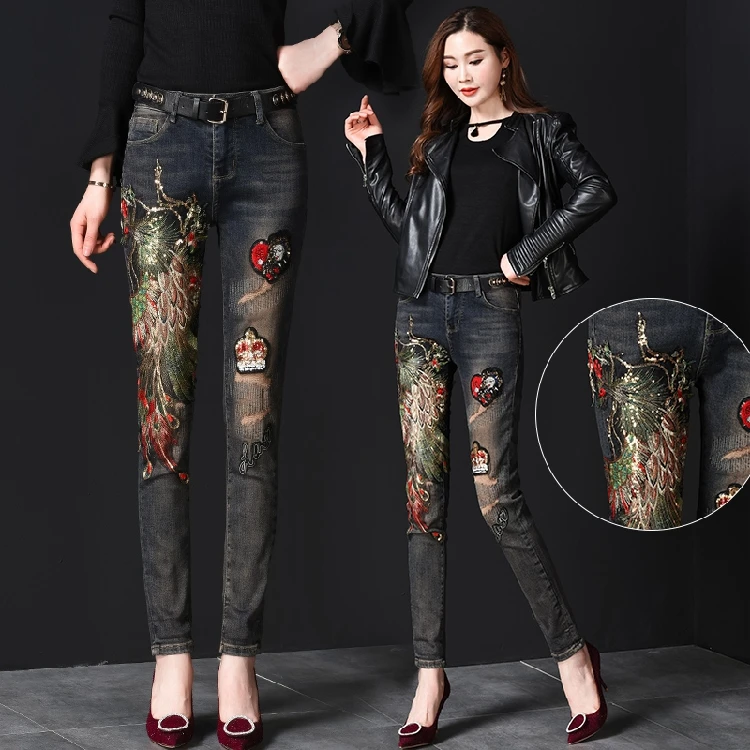 

European station 2019 summer new baggy jeans women embroidery show thin wide leg age reduction nine points denim trend