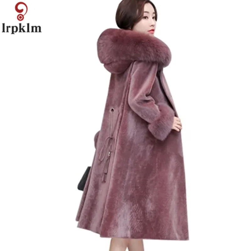

2019 High Quality Elegant For Women Faux Fur Coat Winter Long Section Haining Fur Coat Hooded Sheep Shearing Coat Female