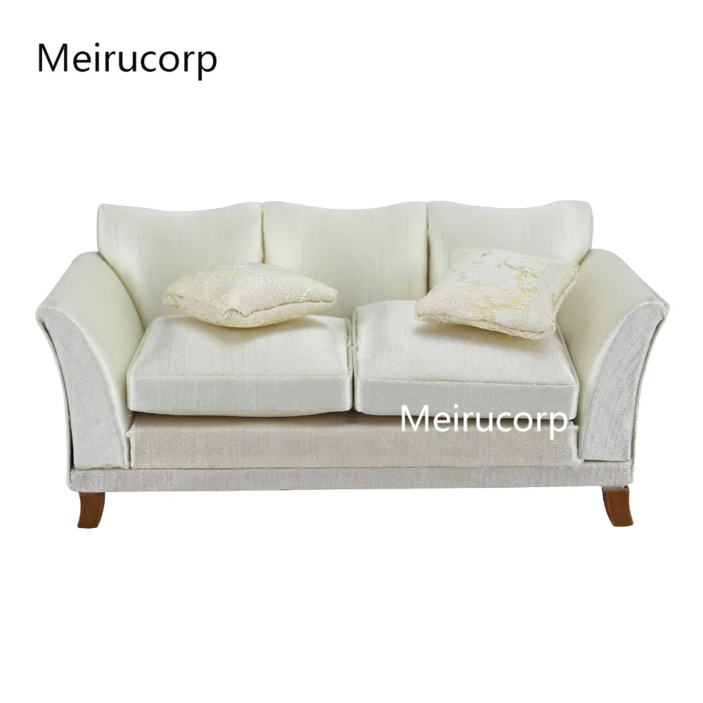 Fine 1/12 Scale Dollhouse Miniature Furniture Lovely Couch&pillows For