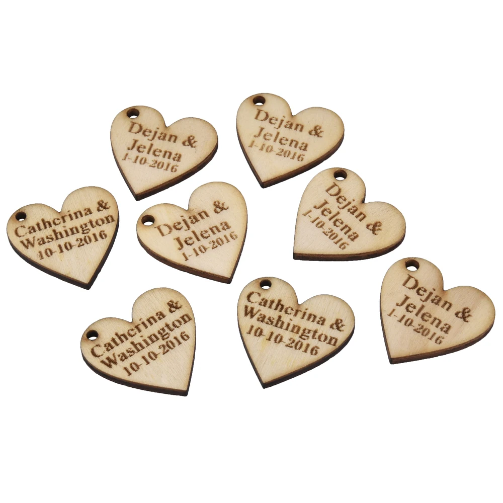 50 Pieces Personalized Engraved Wood Hangs Love Heart Centerpieces Wedding Table Decoration Favors Candy Tags