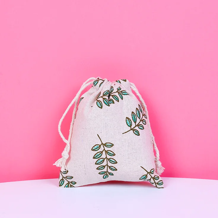 Мультфильм белье хлопок Drawstring сумка 28x26 23x18 15x12 см мини прекрасный кот Для женщин Сумка дорожная домашнего хранения подарочная упаковка для ювелирных изделий сумка - Цвет: Leaf 15x12cm