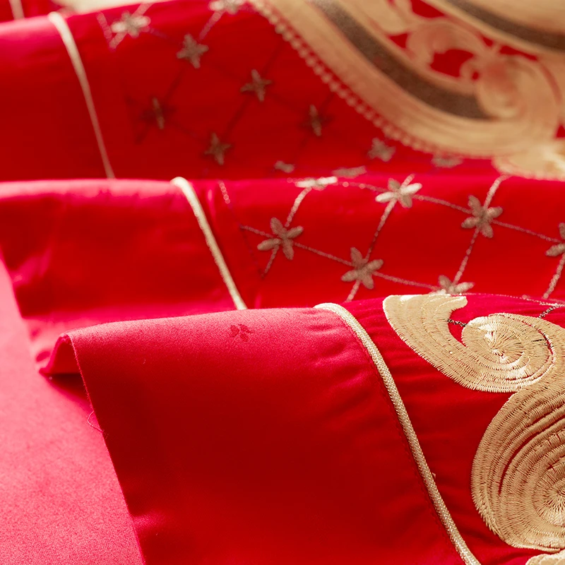 Perfect 1000 Thread Count Red 100% Cotton Wedding 4 Piece Bedding Set Euro Baroque Gold Embroidery Bed Linens Queen King Size Bed Set 3