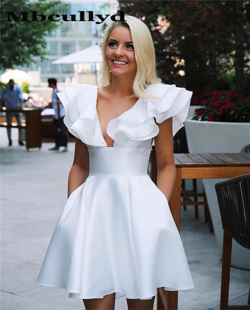 

Mbcully Sexy V-neck White Short Prom Dresses Cheap Satin Ruffled Homecoming Dress Imported Party Gala Gown 2019 With Cute Pocket