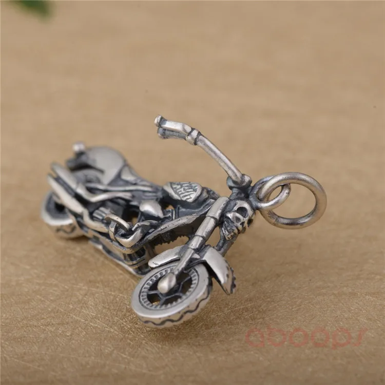 6686418331_1920852753