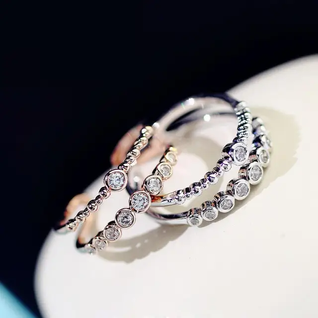 Doppio Strato In Oro Rosa Anello Donne Gioelleria raffinata e alla moda Regolabi Doppio Strato In Oro Rosa Anello Donne Gioelleria raffinata e alla moda Regolabi