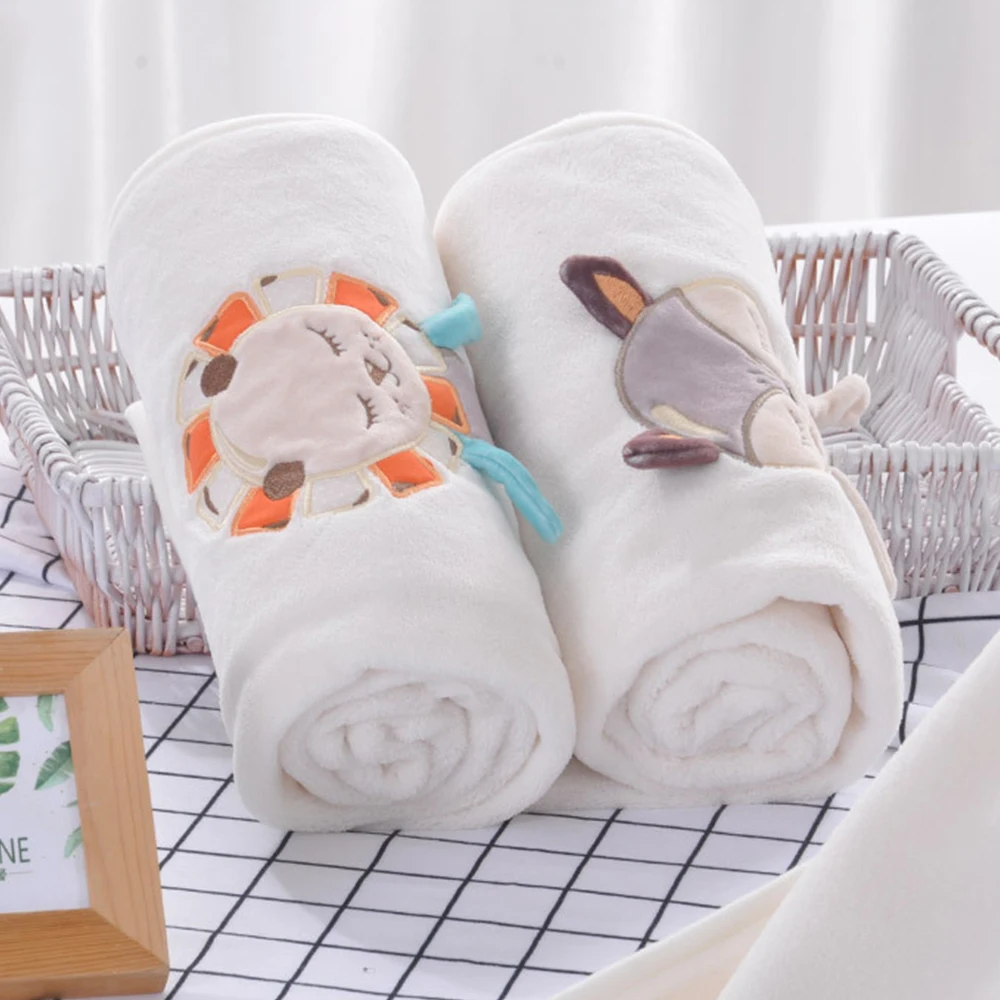 

Soft 75 * 100cm Baby Blanket Flannel Swaddling Embroider Stroller Car Sofa Bedding Blanket Boy Girl for baby showers