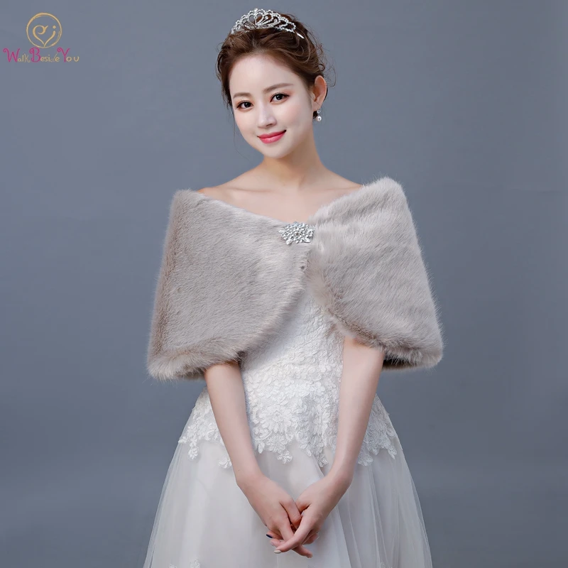 

Evening Capes Camel Ivory Faux Fur Bolero with Rhinestone Brooch Wedding Coat Bridal Wrap Walk Beside You Bride Party Jacket