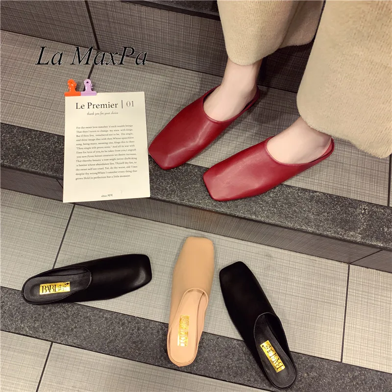 

New Retro Leather Slippers Women Square Toe Mule Ladies Shoes Slip On Flat Sandals Ladies Slides Flip Flops Thick Shoes Woman