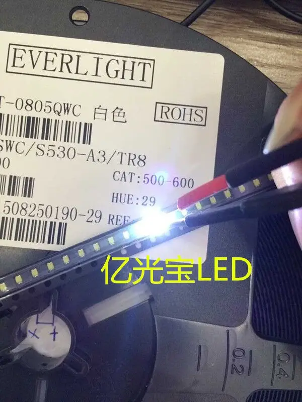 3000PCS/LOT 0805 White 2012 500-600mcd 3.0-3.2V Ever light light-emitting diode | Освещение