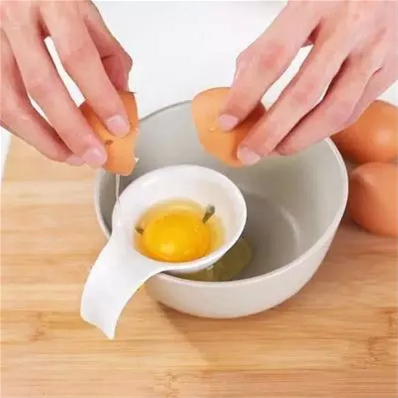 

Yooap 2PCS Creative Egg Separator with Silicone Buckle on the Card Bowl Non-toxic Cooking Gadgets Egg Beater Eggs Cooking Tools