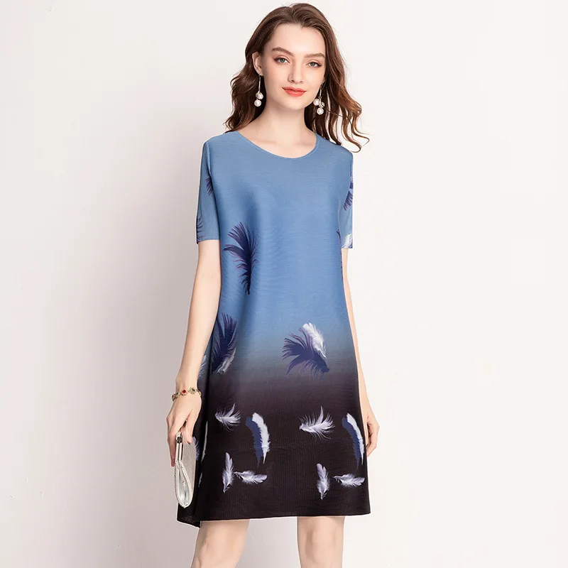 

Digital Feather Print Dresses Summer Fashion Women's Pleats Elastic Dress