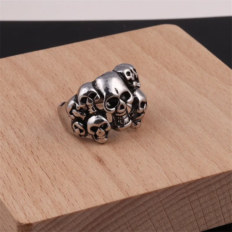 

1PC Men Punk Skeleton Eagle Claws Open Ring Women Jewelry Personality Rock Vintage Silver Color Multiple Skull Animals Ring R61