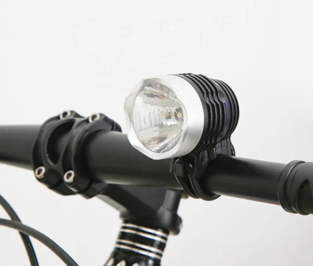 3000 التجويف XML Q5 واجهة LED الدراجة مصابيح إنارة رأسية المصباح 3 وضع دراجة أضواء مصباح في الهواء الطلق الدراجات دراجة 3000 التجويف XML Q5 واجهة LED الدراجة مصابيح إنارة رأسية المصباح 3 وضع دراجة أضواء مصباح في الهواء الطلق الدراجات دراجة