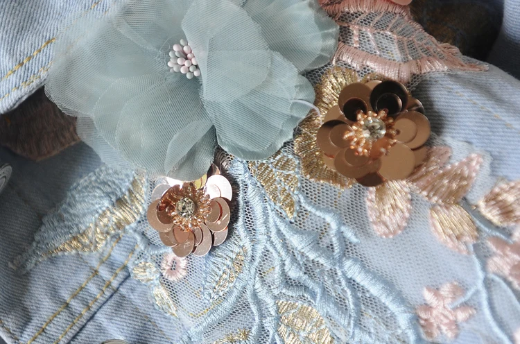 2018 Spring Autumn Women Slim Embroidered Three-dimensional Flowers Long Sleeve Denim Jacket Women's Fashion Jeans Coat 1666 2018 Spring Autumn Women Slim Embroidered Three-dimensional Flowers Long Sleeve Denim Jacket Women's Fashion Jeans Coat 1666