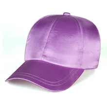 Шелковистой атласа Кепки Gorras одноцветное Цвет атласные шелковые шляпа модные женские туфли Повседневное Бейсбол Шапки дамы Snapback Спорт Хип-хоп Кепки