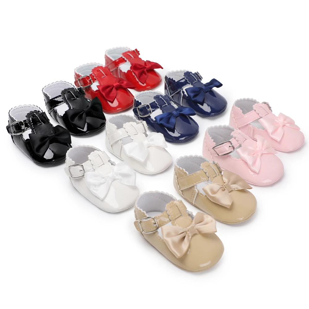 Детские мокасины для маленьких принцесс; однотонные вечерние туфли с бантом для малышей; обувь для девочек; обувь для новорожденных из искусственной кожи; 6 цветов; 0-18 месяцев