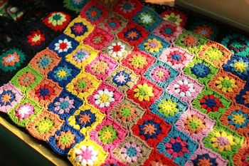 

hot sale DIY Multi colours cushion Hand hooked fashion crochet blanket daisy flower cushion felt pastoral style