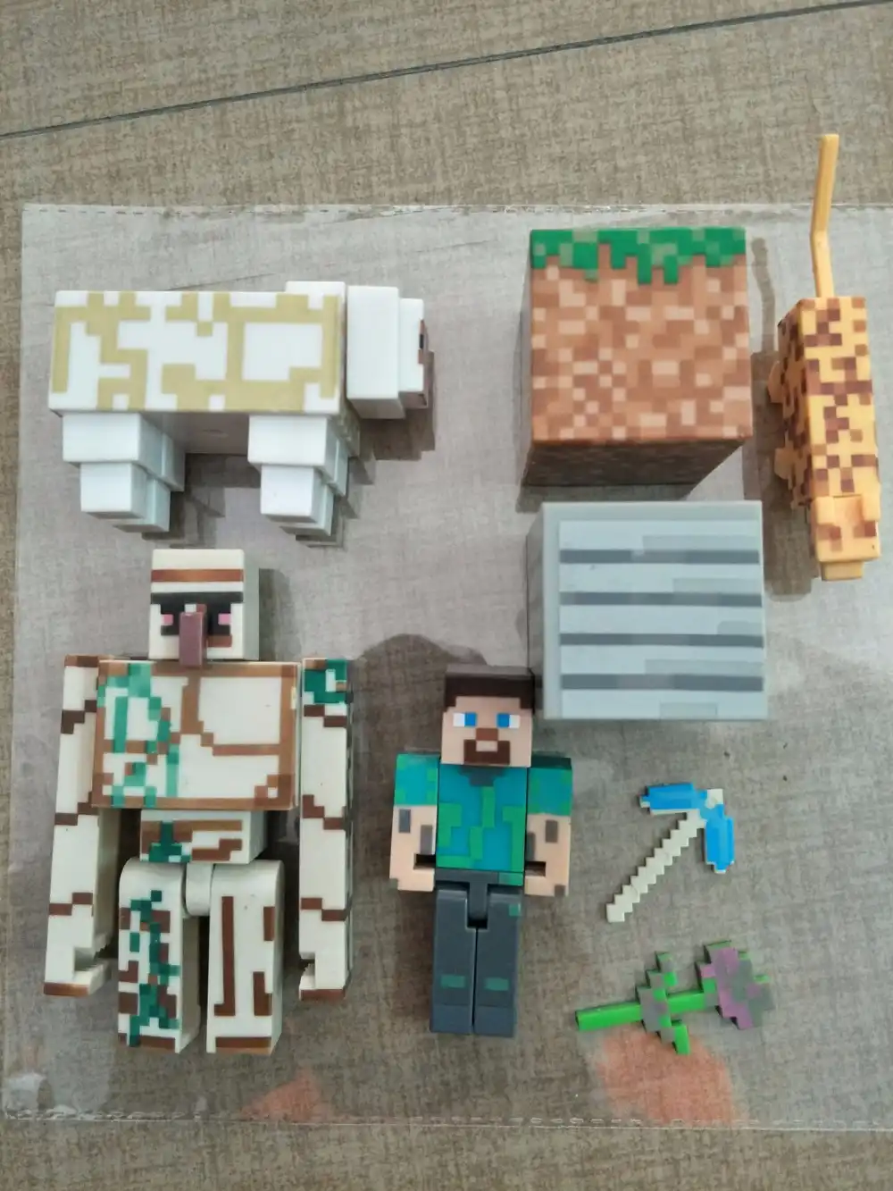 Original Minecraft Action Figure Diamond Armor Steve Alex - 